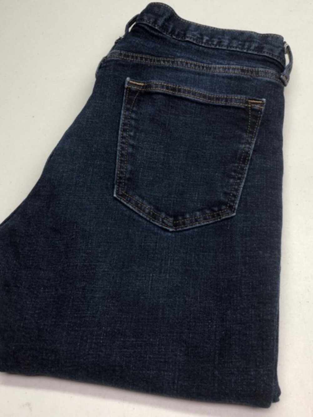 LIKE NEW MENS OLD NAVY SLIM FIT JEANS 33x30 ⭐️